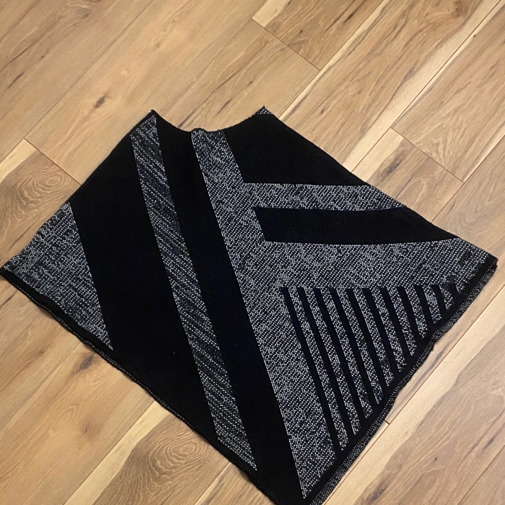 Chic Asymmetrical Black and Gray Women's Skirt